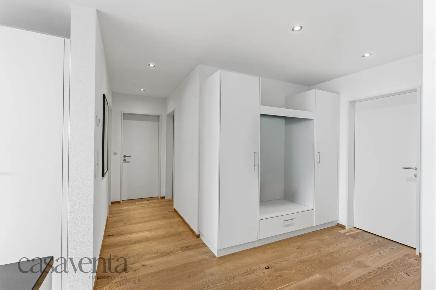 Exclusive Apartment with Stunning Views - Photo 11 of 14