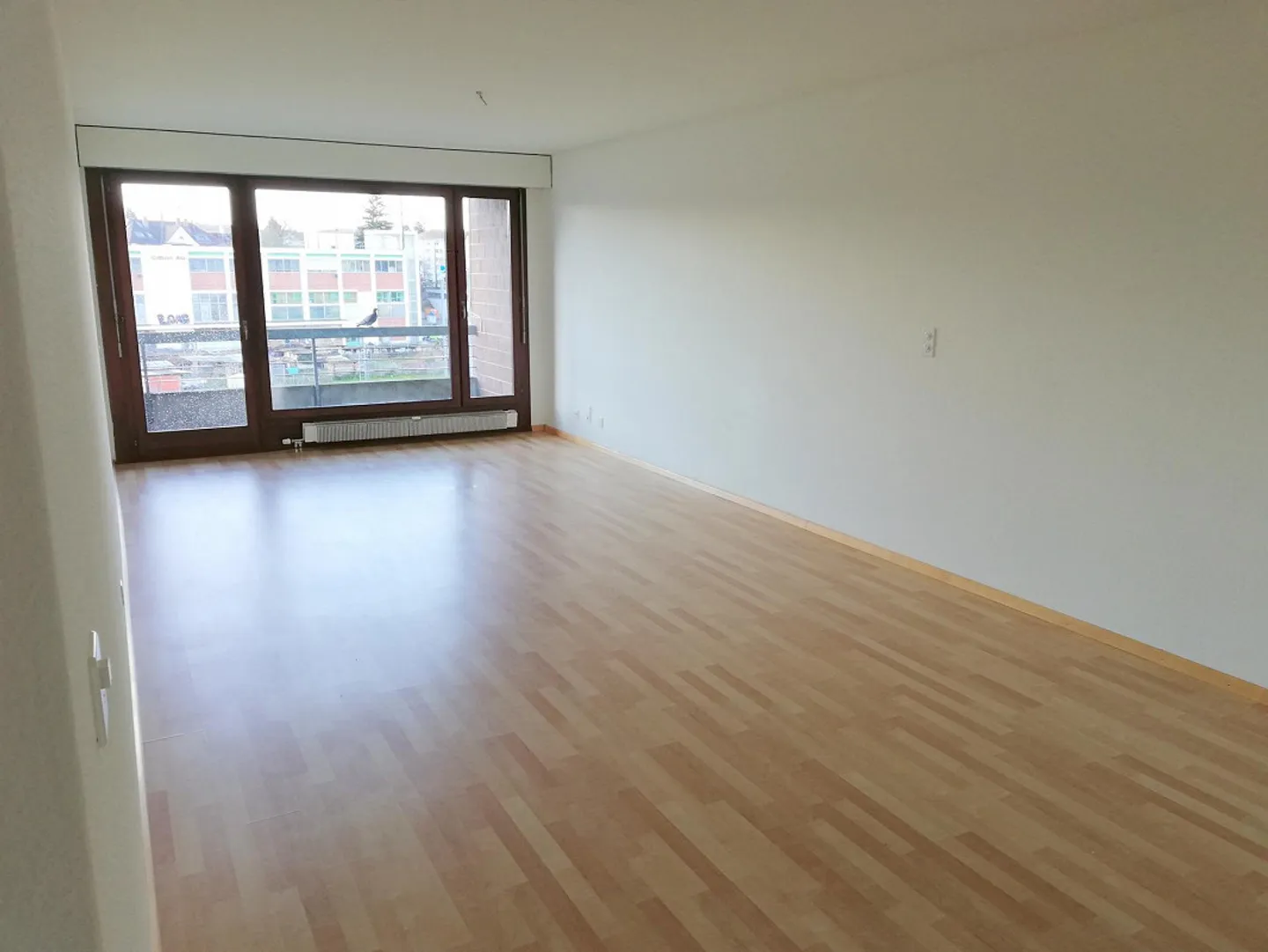 Bright 3.5 Room Apartment - Photo 1 of 6