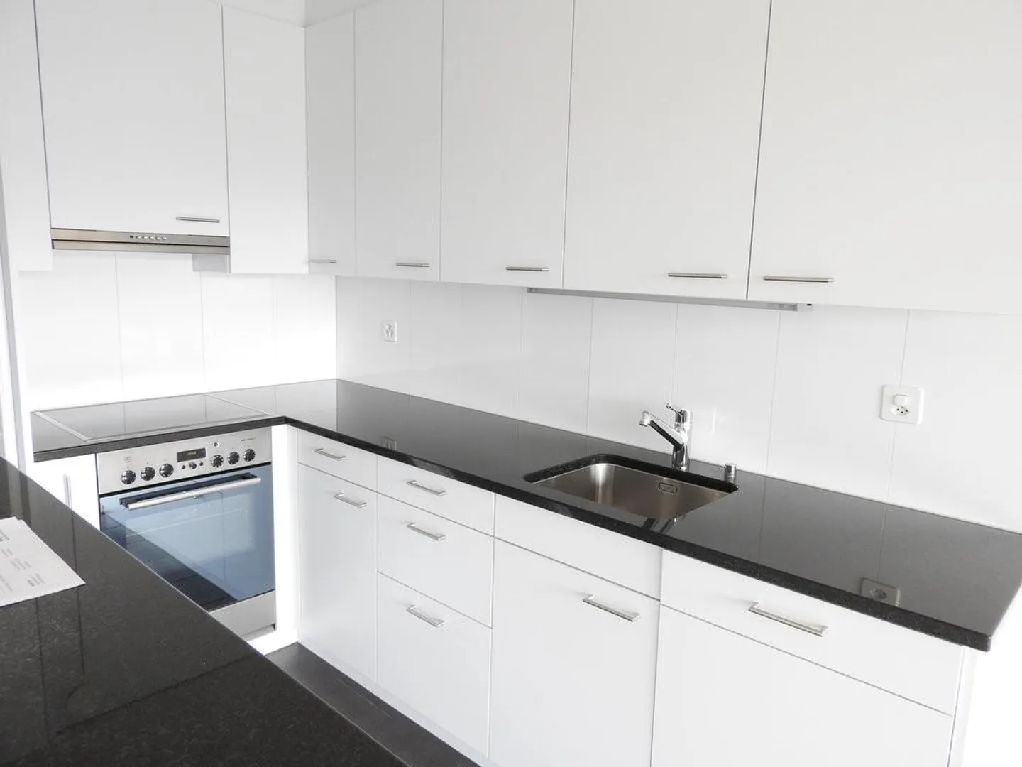 Il tuo nuovo appartamento luminoso di 3,5 stanze vicino a Gurten? - Foto 2 di 9