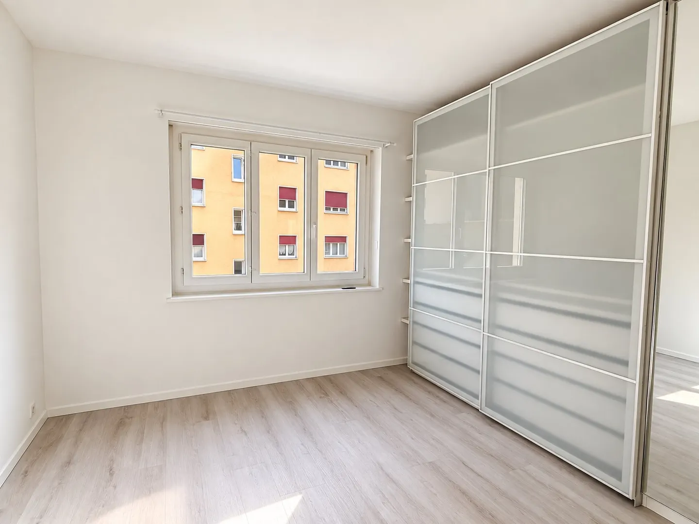 Renovated Apartment in Saint-Maurice - Photo 2 of 9