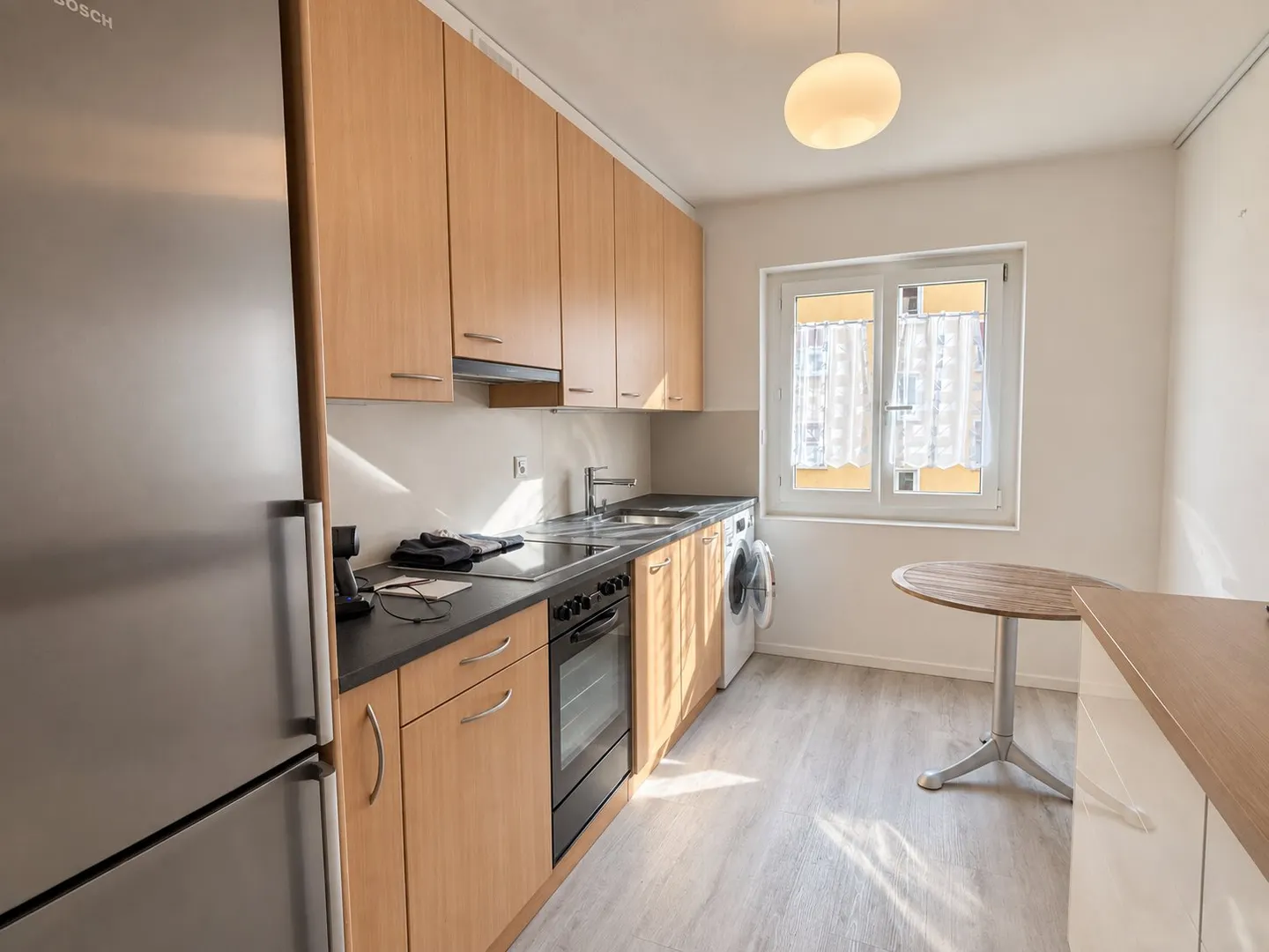 Renovated Apartment in Saint-Maurice - Photo 4 of 9