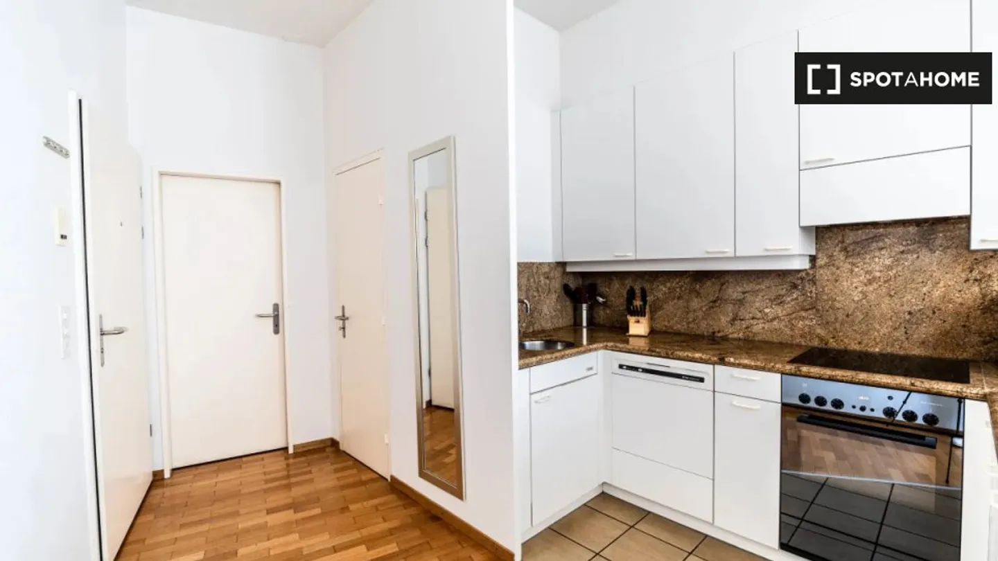 Scopri, visita e affitta la tua nuova casa online con piena fiducia. - Foto 1 di 7