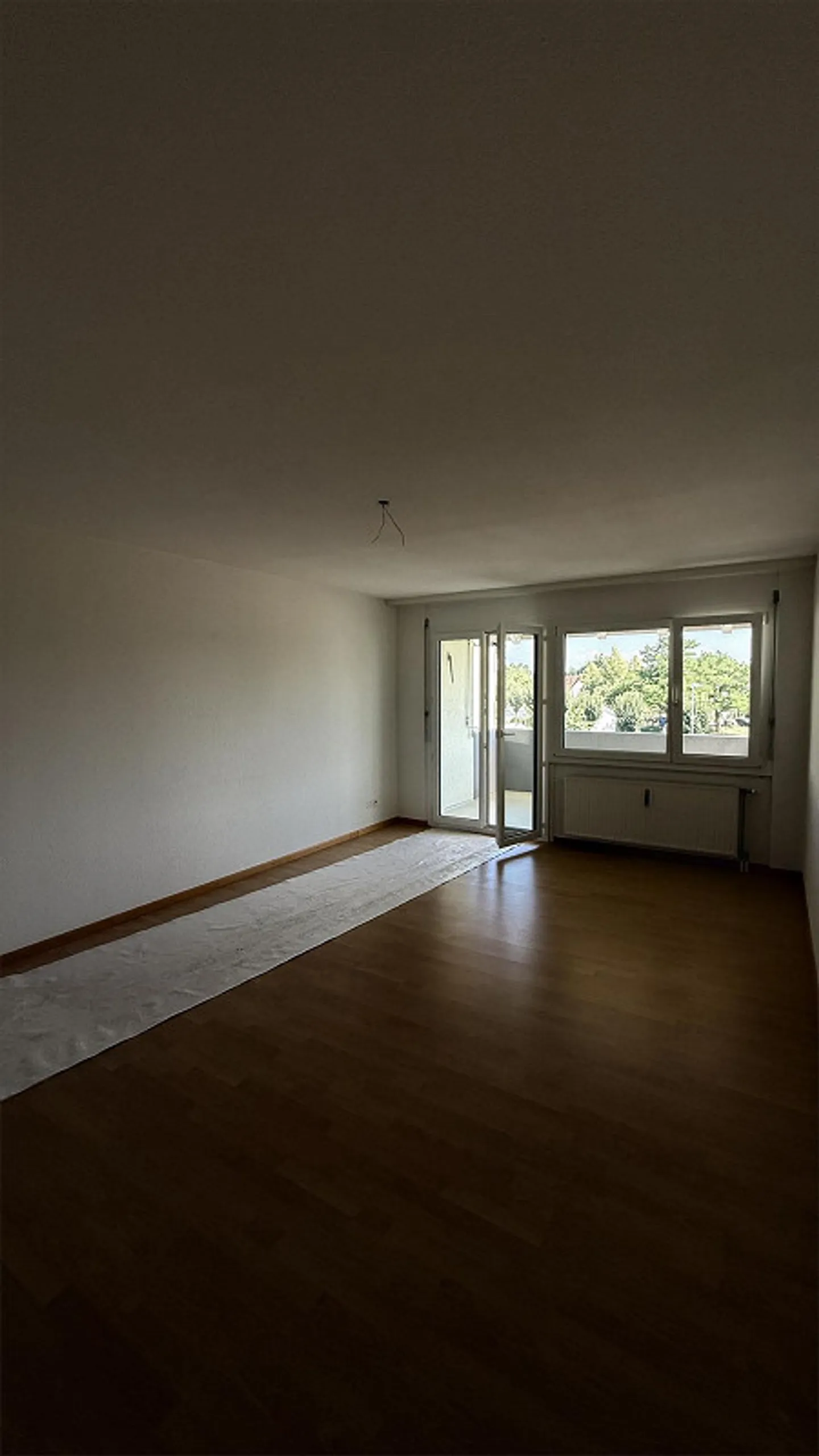 Renovierte Wohnung mit Balkon - Foto 7 von 8