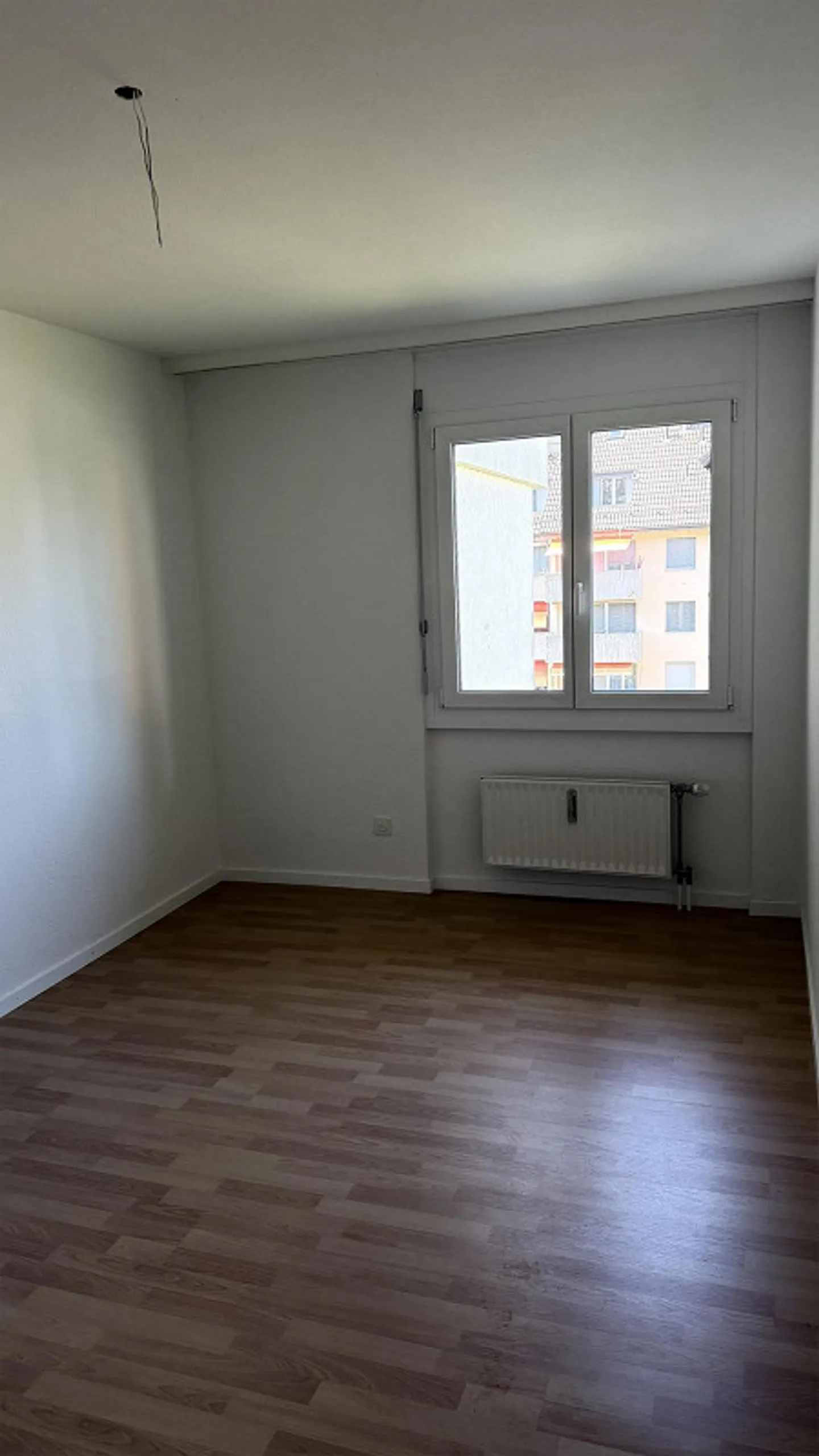 Renovierte Wohnung mit Balkon - Foto 5 von 8