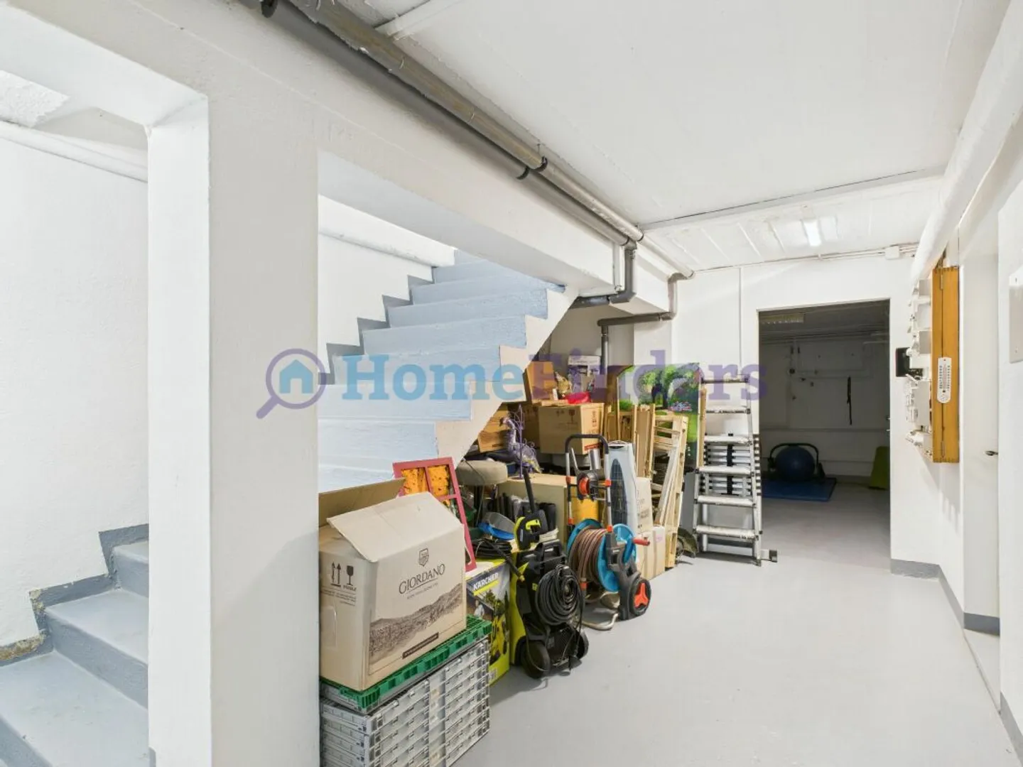 CENTRAL - FORT EN FRÉQUENCE AVEC POTENTIEL - Photo 8 sur 10