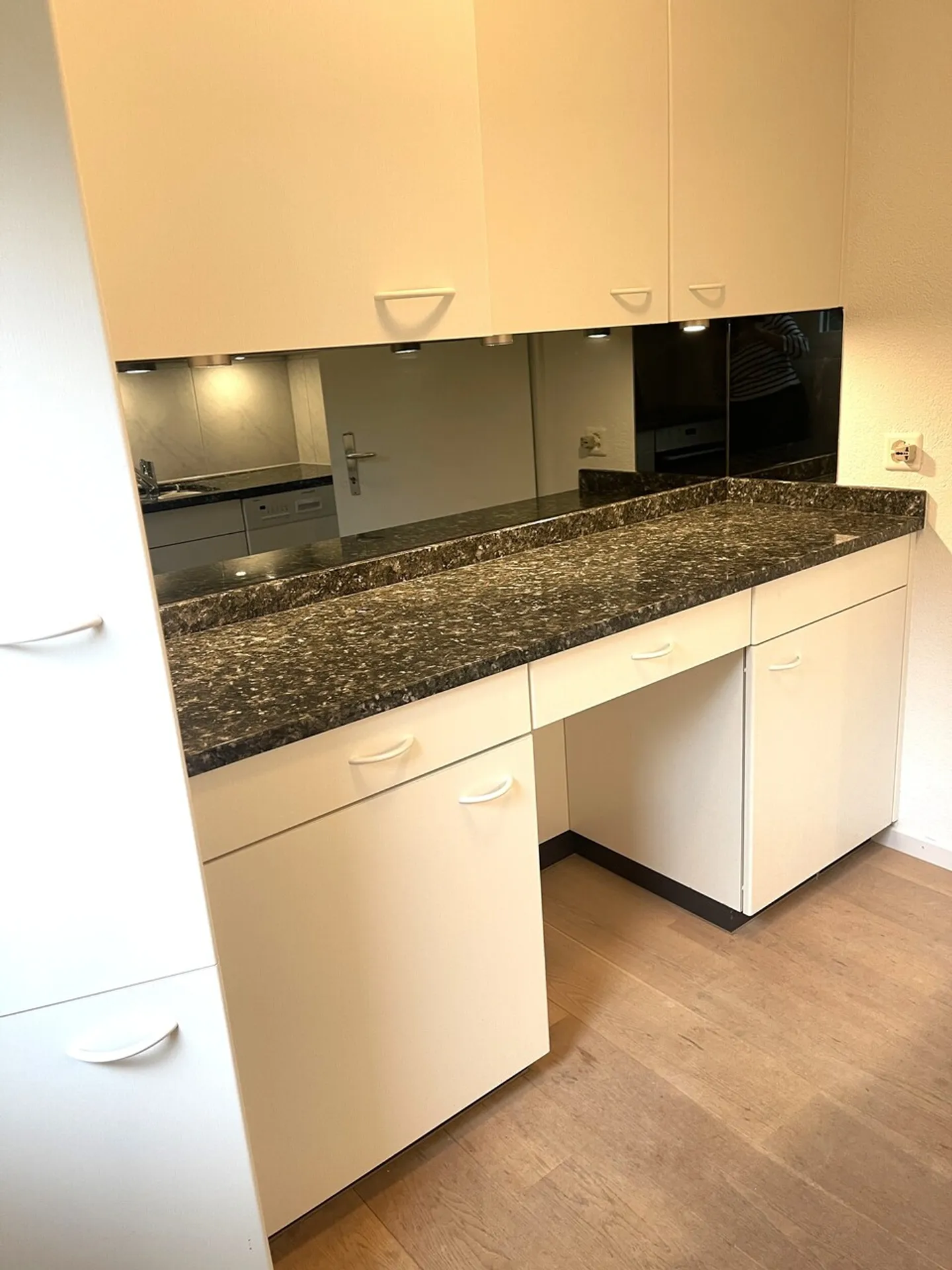 Moderne 4.5 Zimmerwohnung im 2. OG zu vermieten - Foto 5 von 11