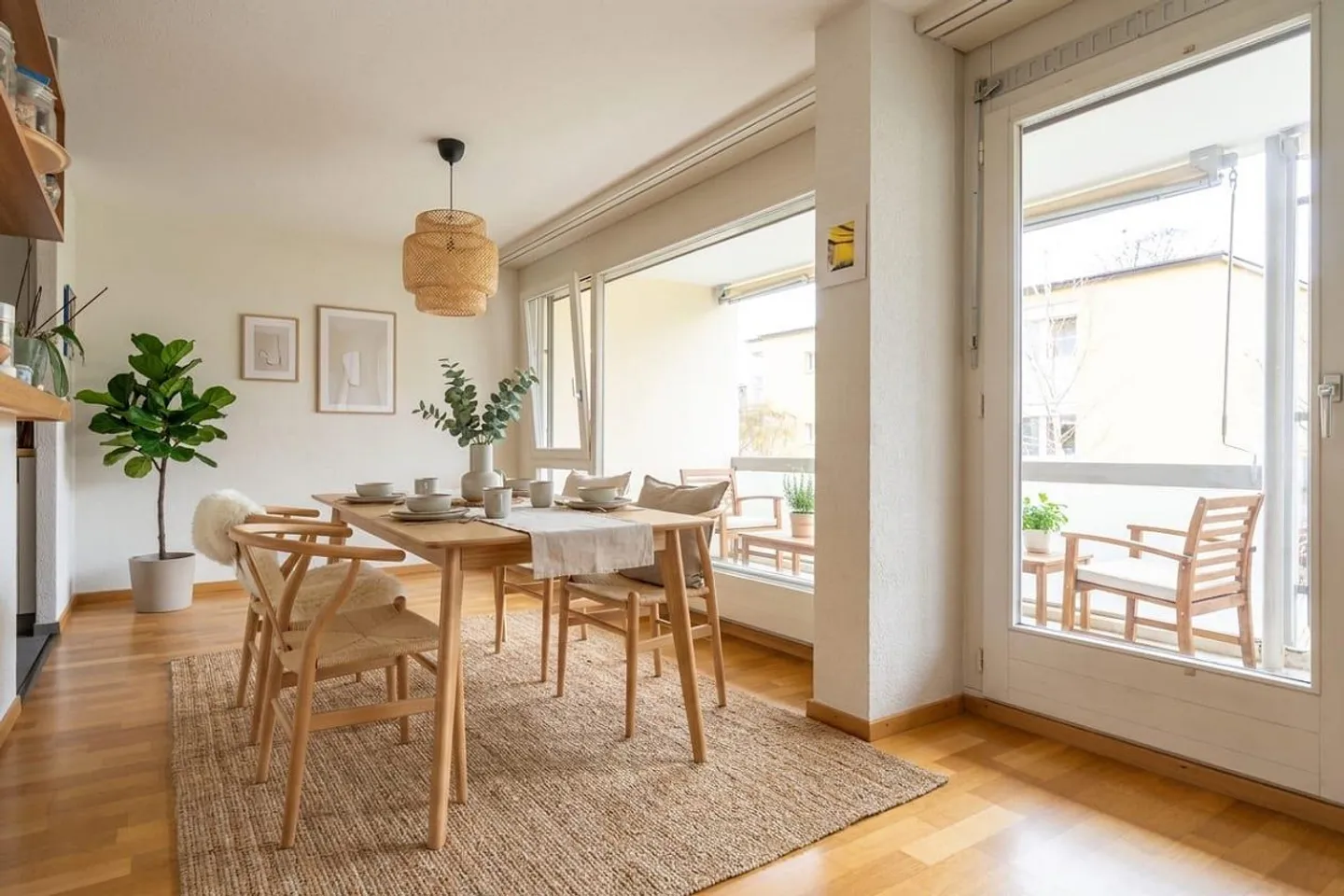 Ruhig, grün und sofort wohnbereit - 3.5-Zimmerwohnung in Bolligen - Photo 3 sur 13