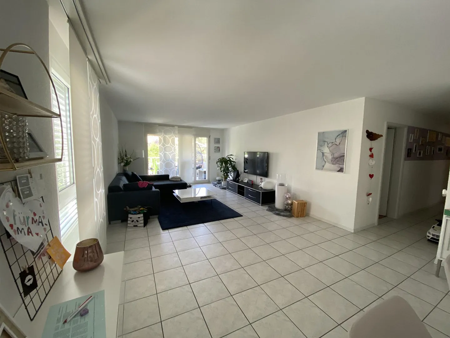 Sonnige 4.5 Zimmerwohnung im 2. Stock - Foto 5 von 10