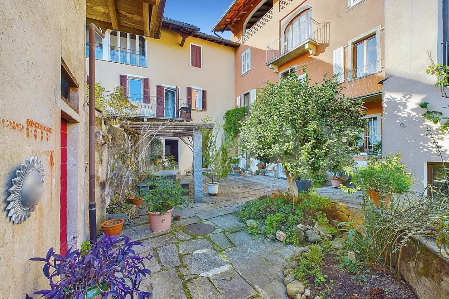 Casa singola in affitto - Foto 4 di 13