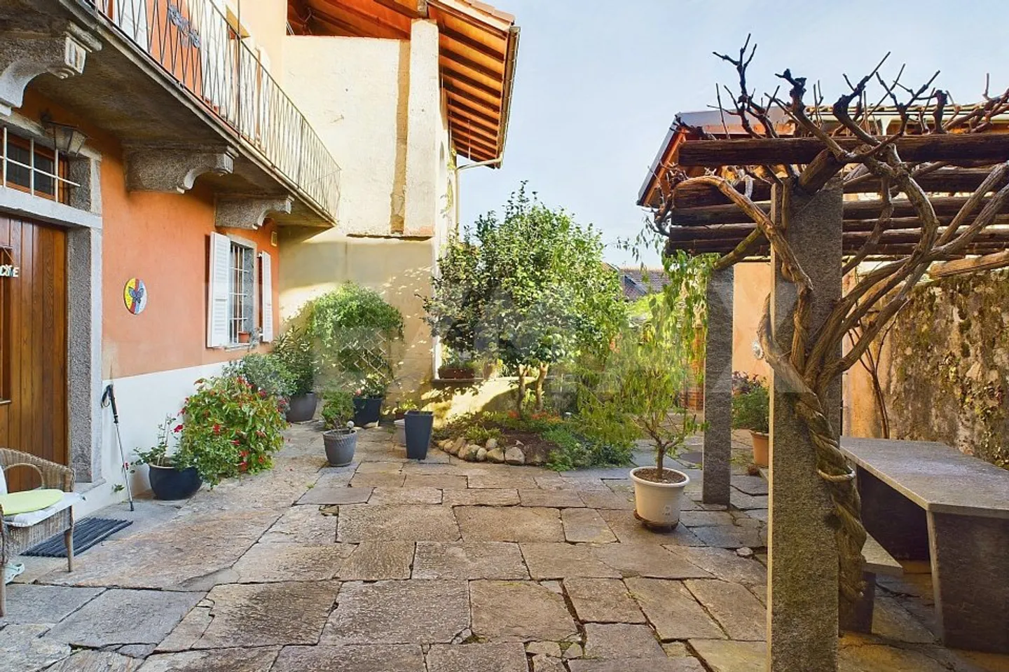 Casa singola in affitto - Foto 5 di 13