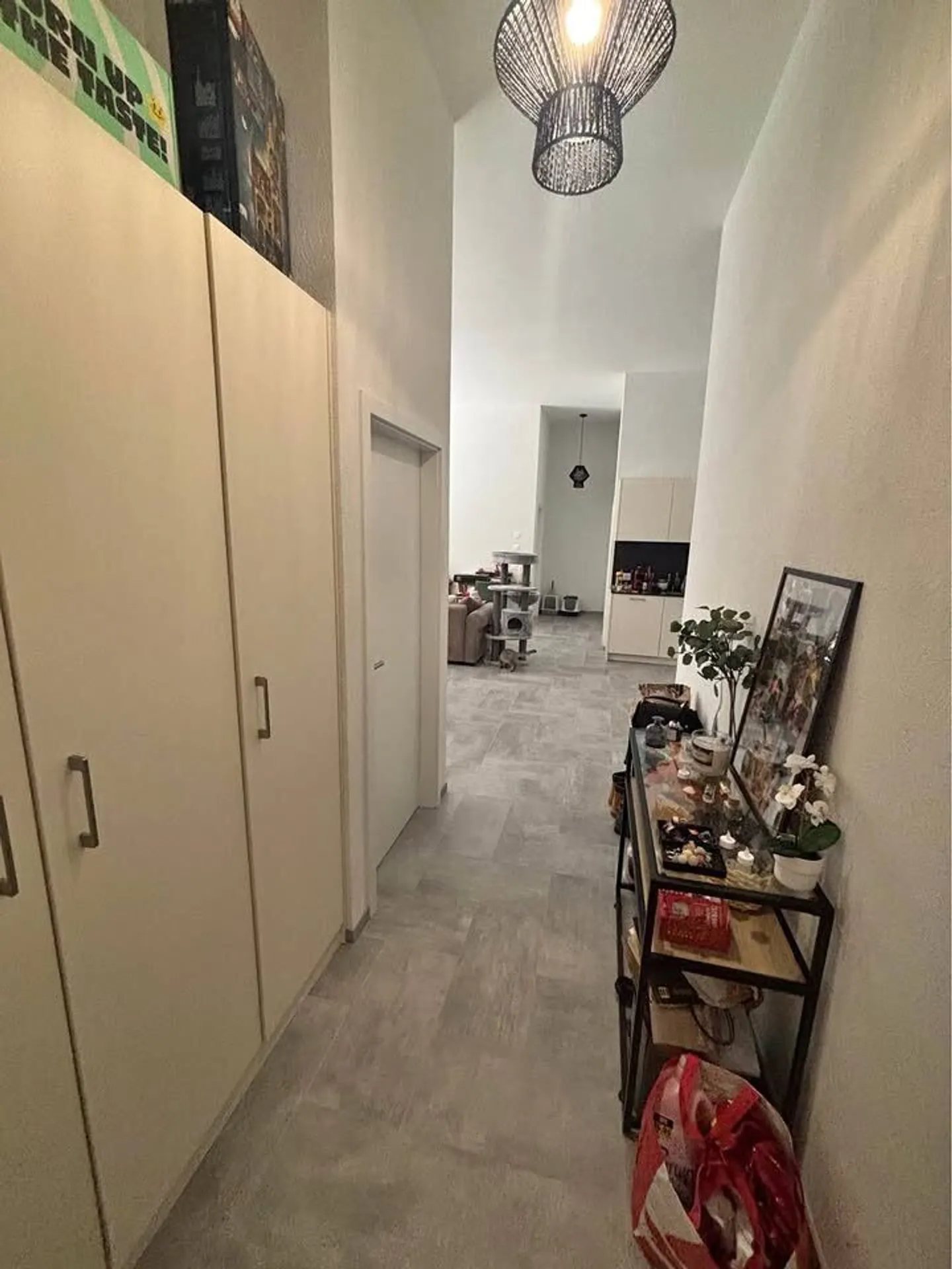 Appartement Moderne avec Terrasse Spacieuse - Photo 6 sur 11