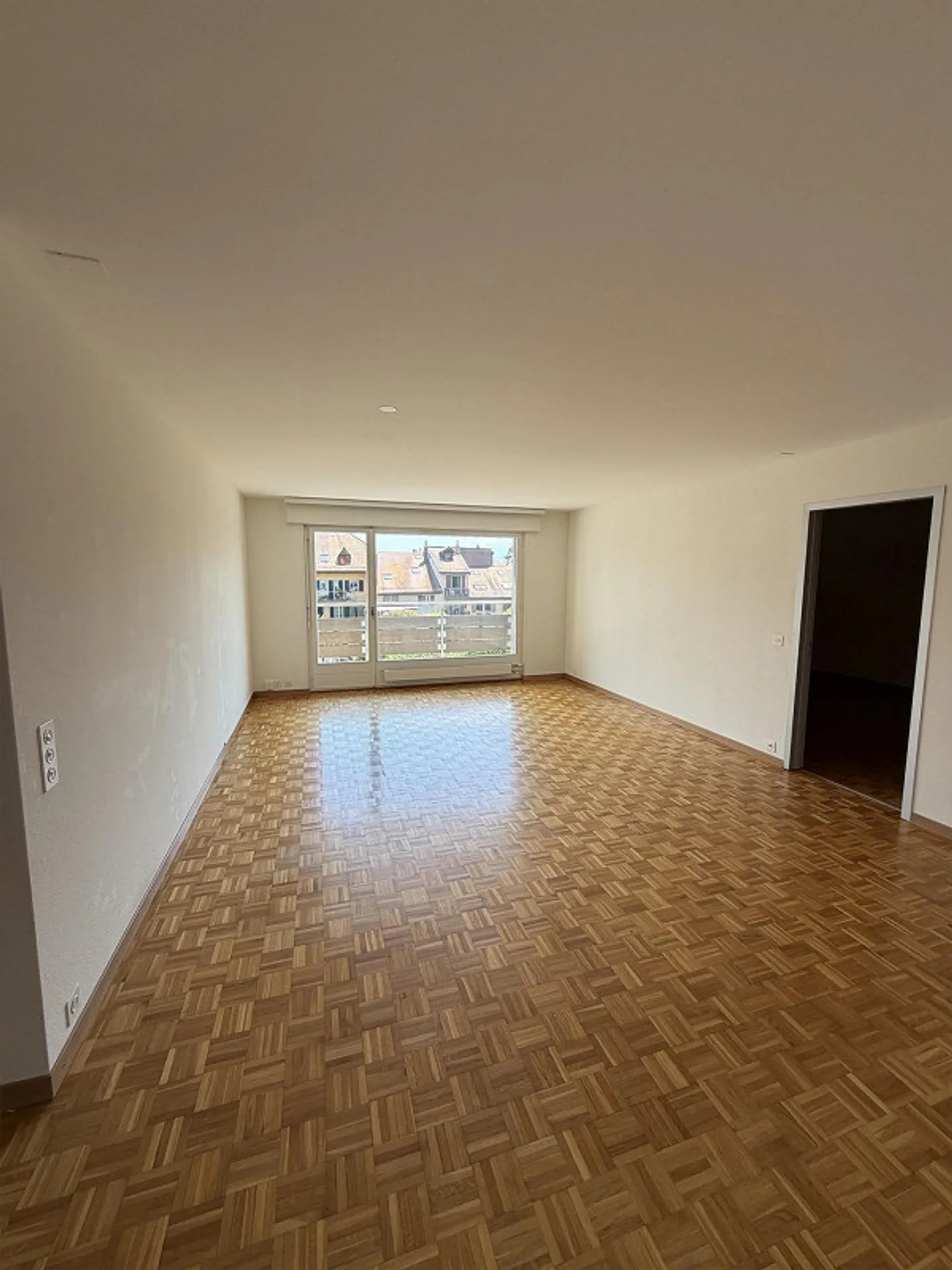 In affitto - Appartamento con 2 stanze al 3° piano a Corsier-sur-Vevey - Foto 1 di 5