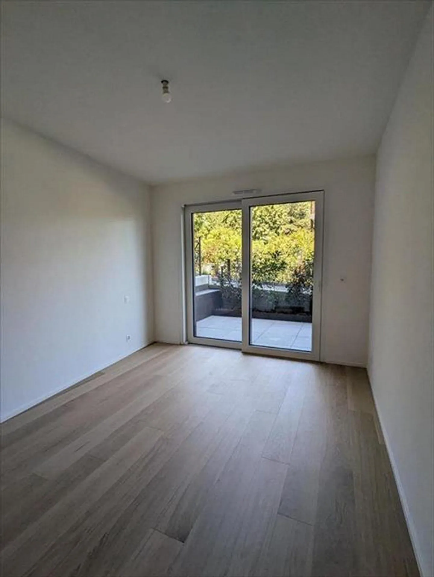 Nouvel Appartement au Rez-de-Chaussée - Photo 1 sur 5