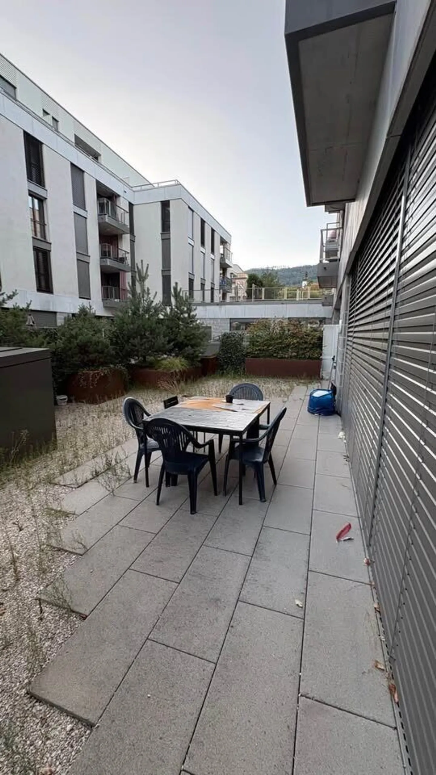Appartement Moderne avec Terrasse Spacieuse - Photo 10 sur 11