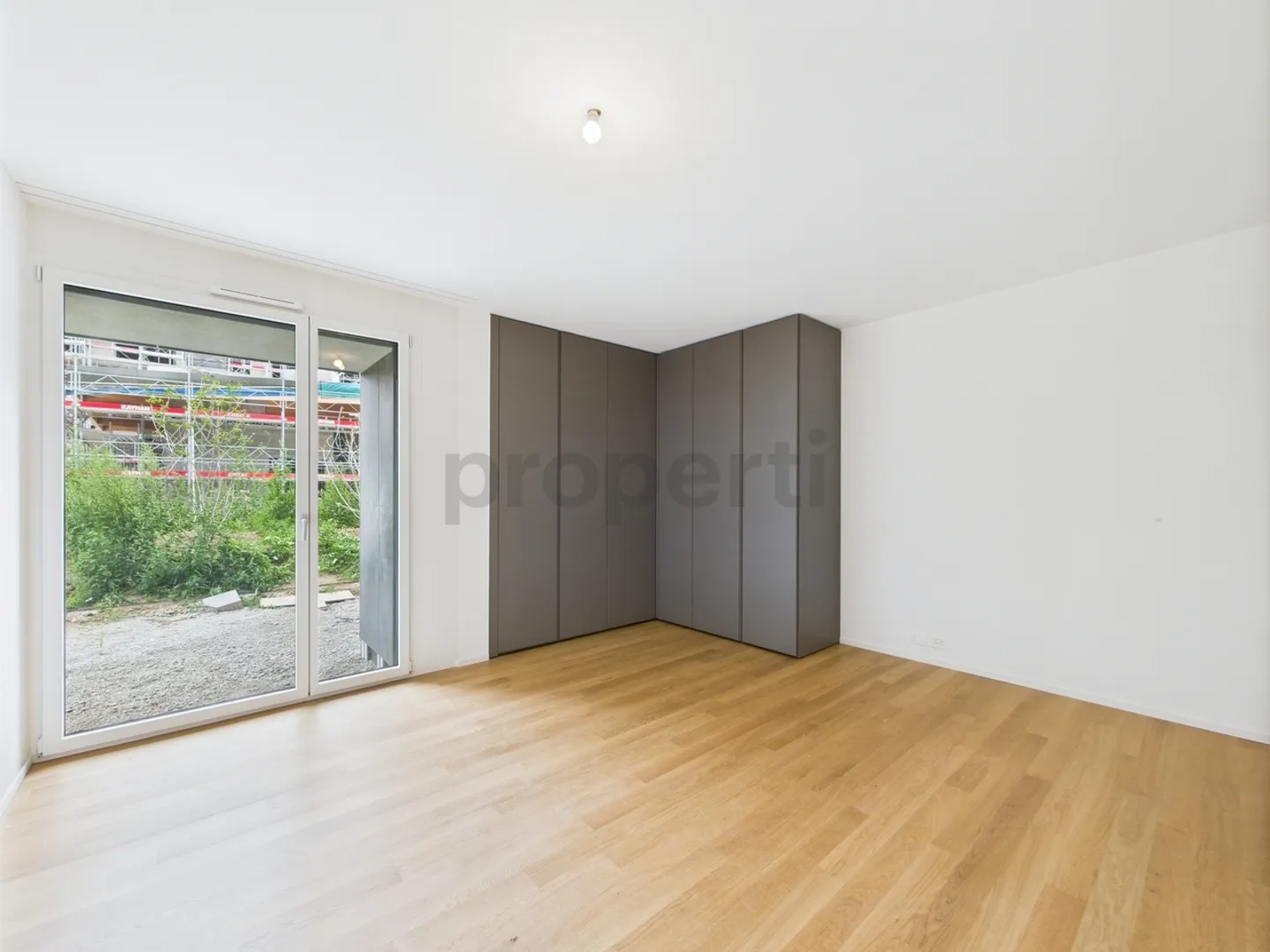 New apartment, 2.5 rooms, with large garden/terrace - Photo 6 of 12