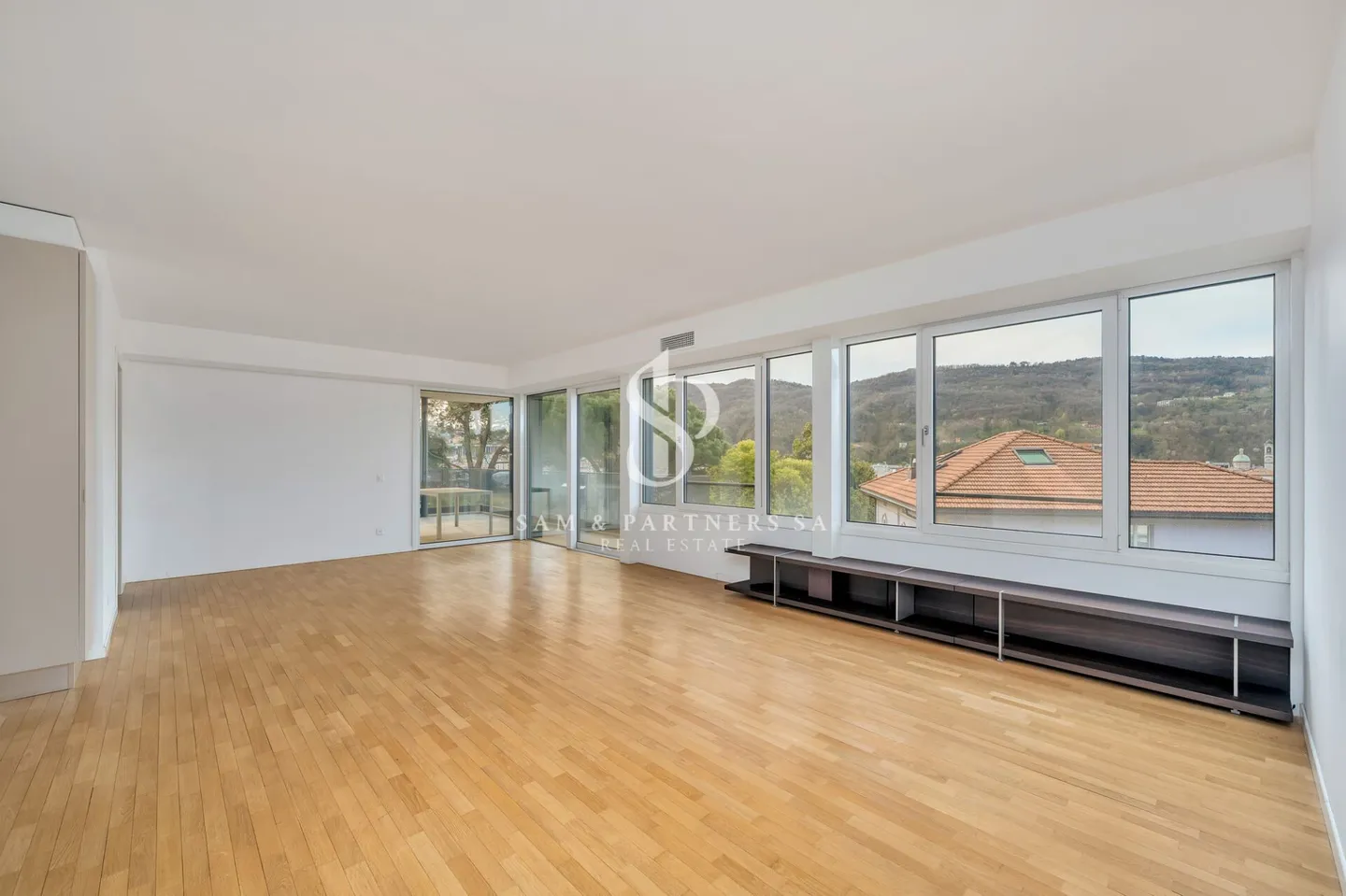 Appartement moderne - Photo 5 sur 15