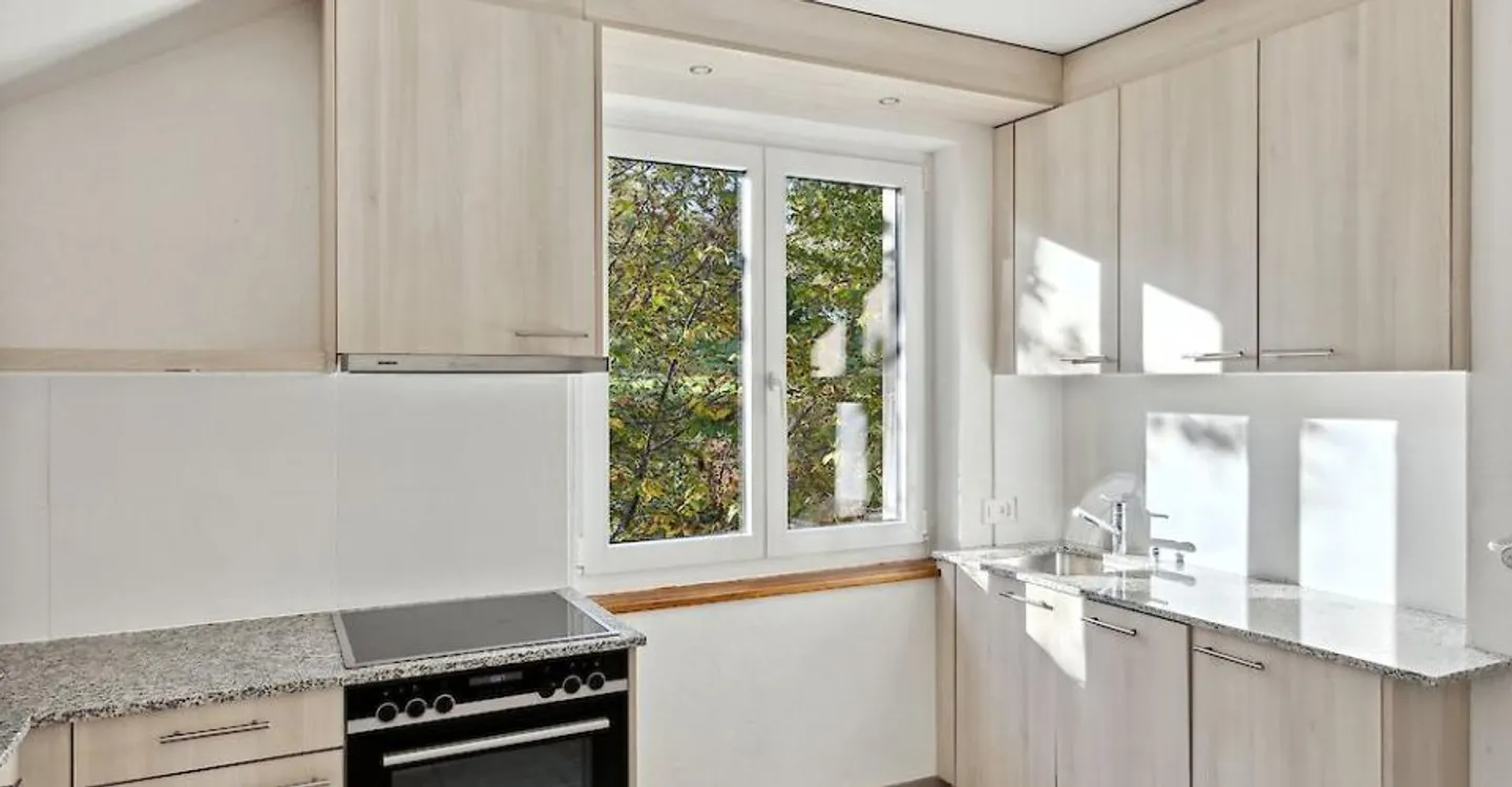 4.5-Zimmerwohnung in idealer Lage in einer Mietvilla - Foto 5 di 10