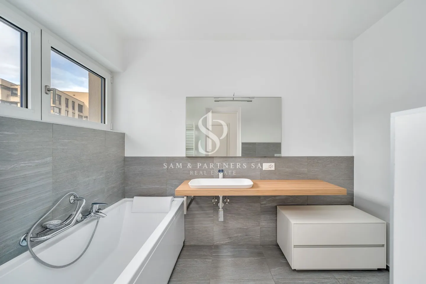 Appartement moderne - Photo 13 sur 15