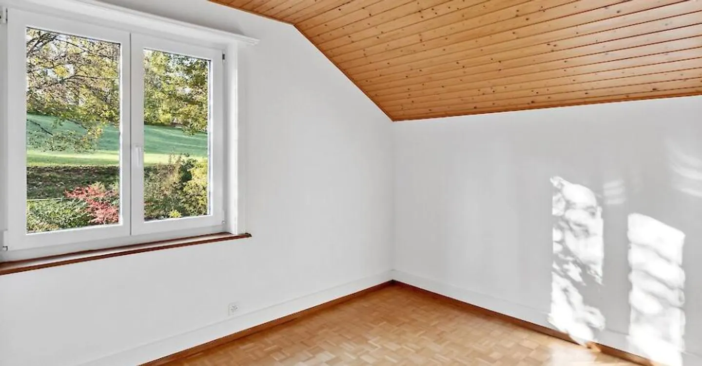 4.5-Zimmerwohnung in idealer Lage in einer Mietvilla - Foto 6 di 10