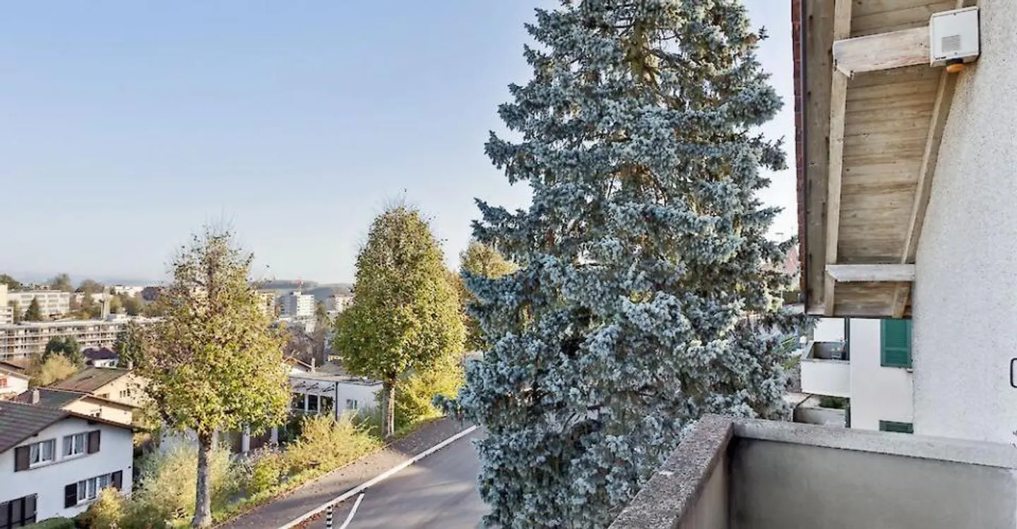 4.5-Zimmerwohnung in idealer Lage in einer Mietvilla - Foto 2 di 10