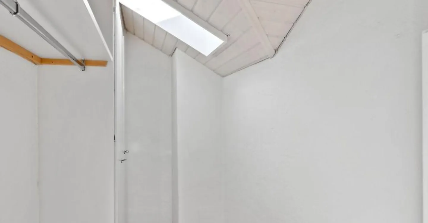 4.5-Zimmerwohnung in idealer Lage in einer Mietvilla - Foto 9 di 10