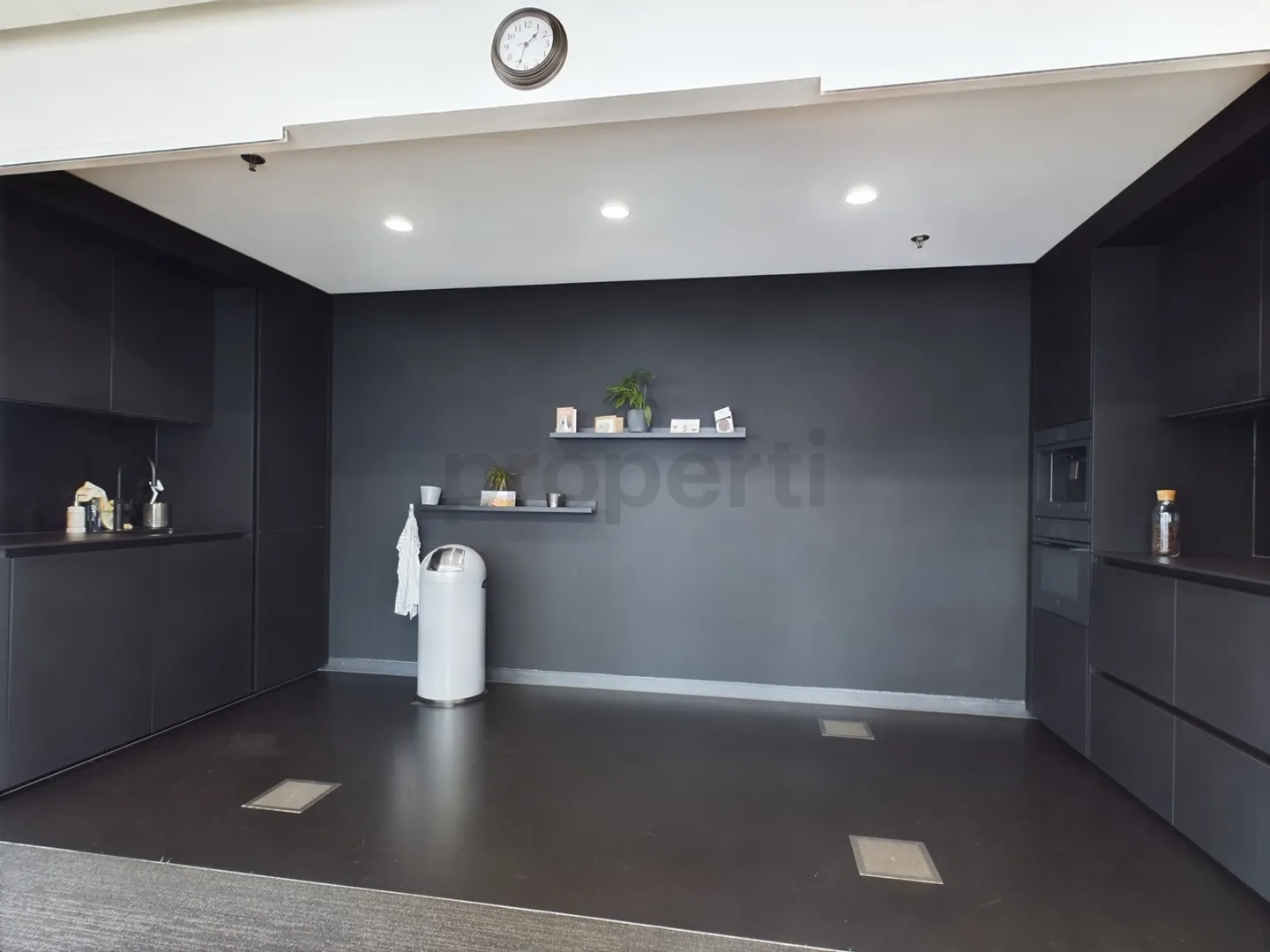 Espace de bureau moderne à Oerlikon - Photo 5 sur 12