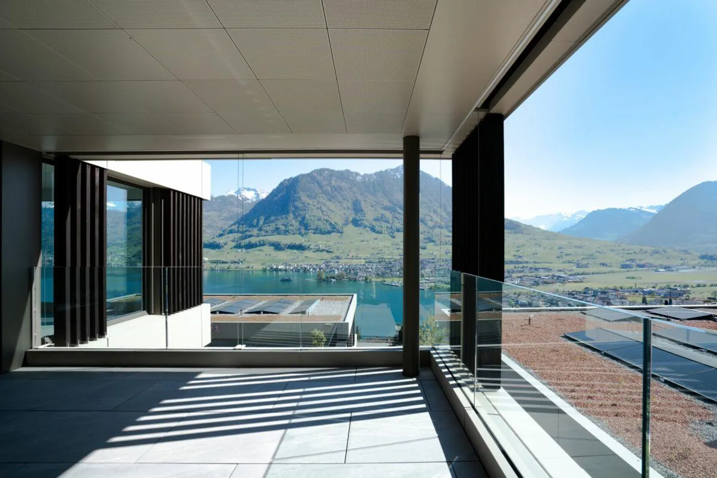 Vie exclusive avec vue panoramique - Photo 6 sur 8