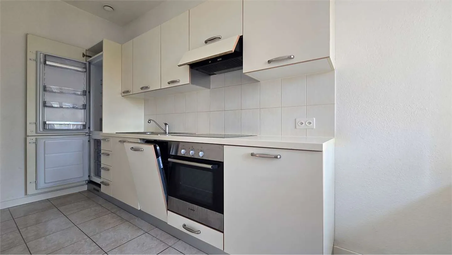 Appartement à Lugano avec 2,5 pièces - Photo 2 sur 4
