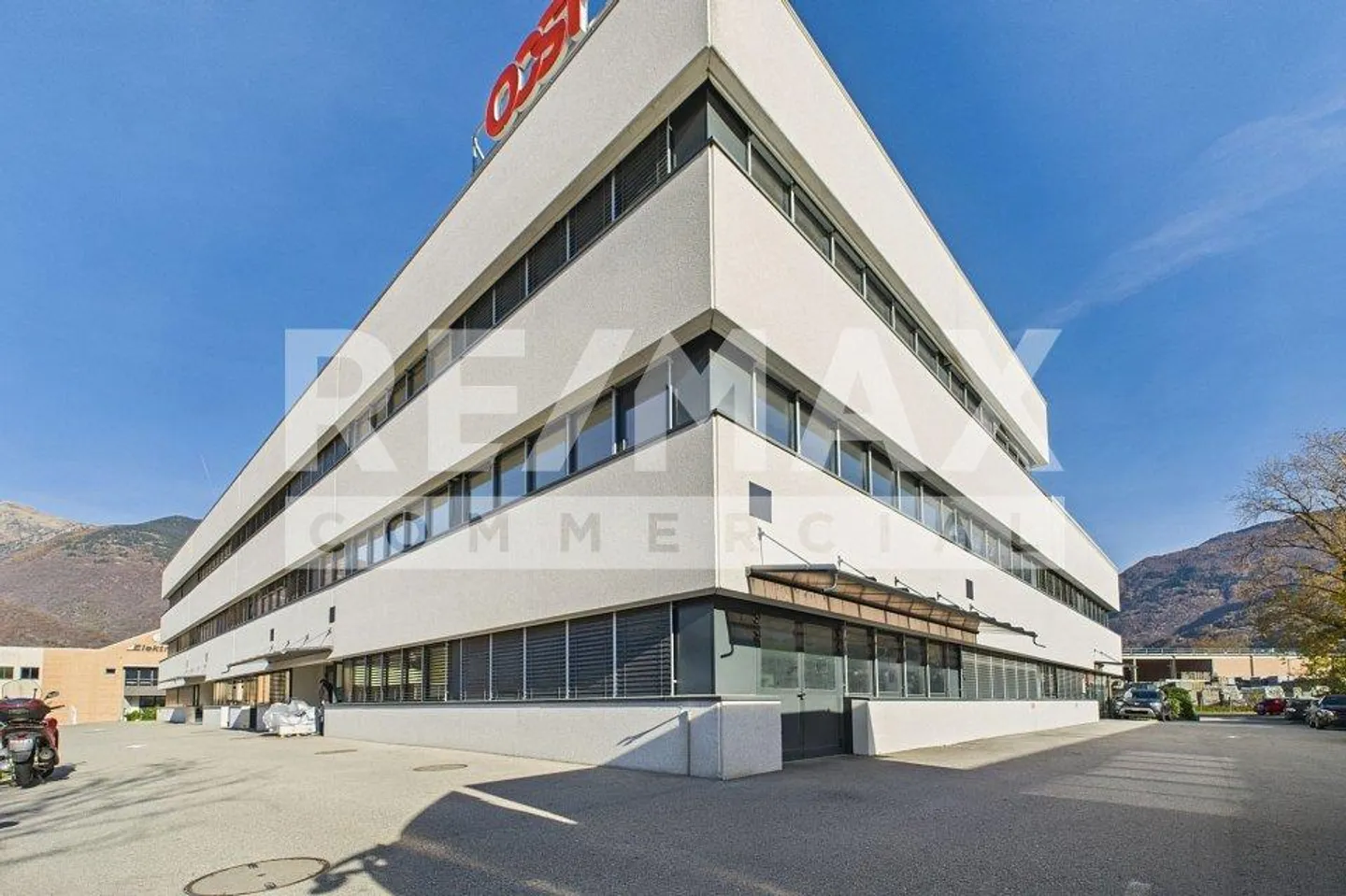 Modernes Gewerbeobjekt mit Dachterrasse - Foto 13 von 13