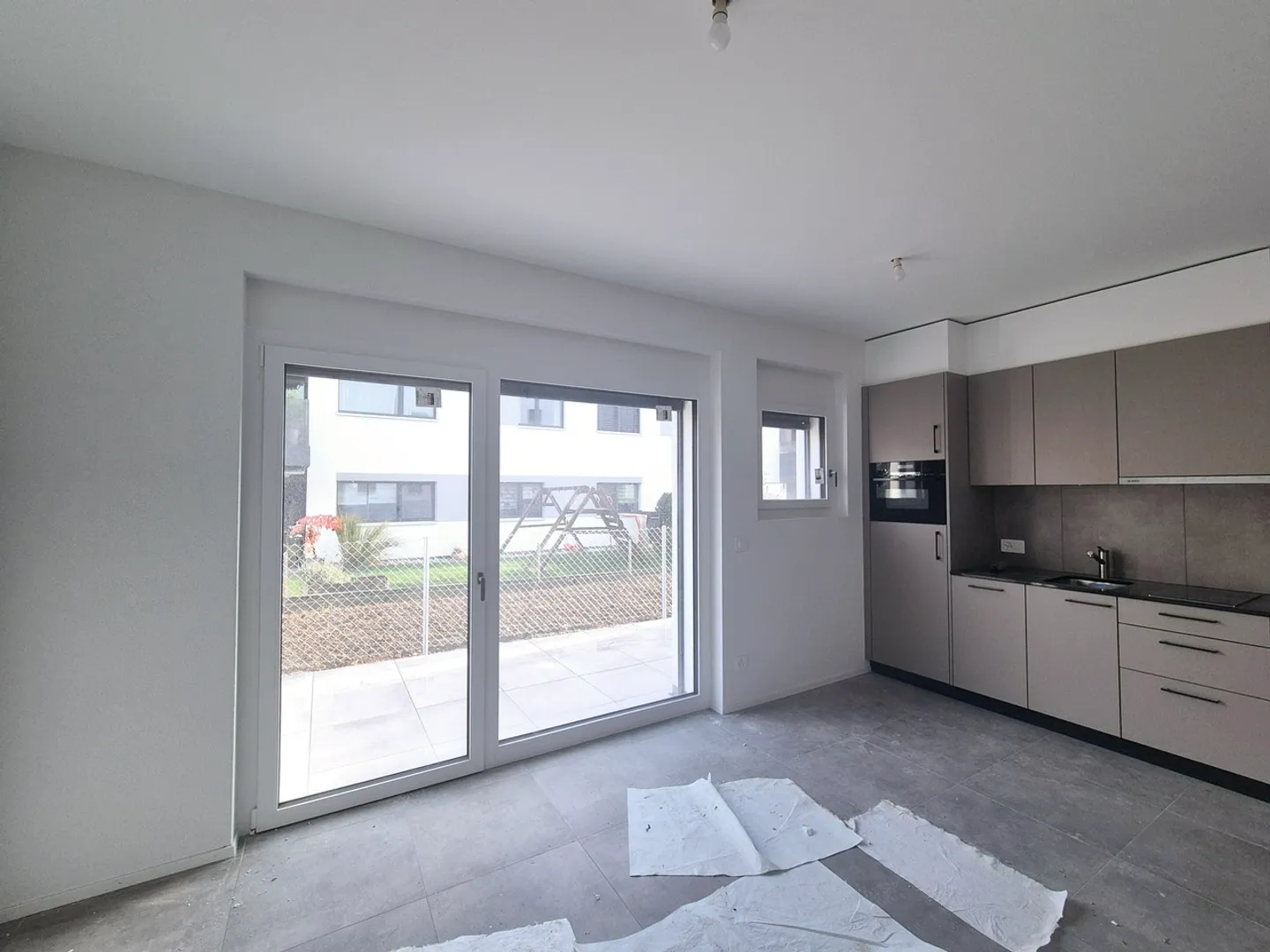 LA TOUR-DE-TRÊME / New studio - Photo 5 of 6