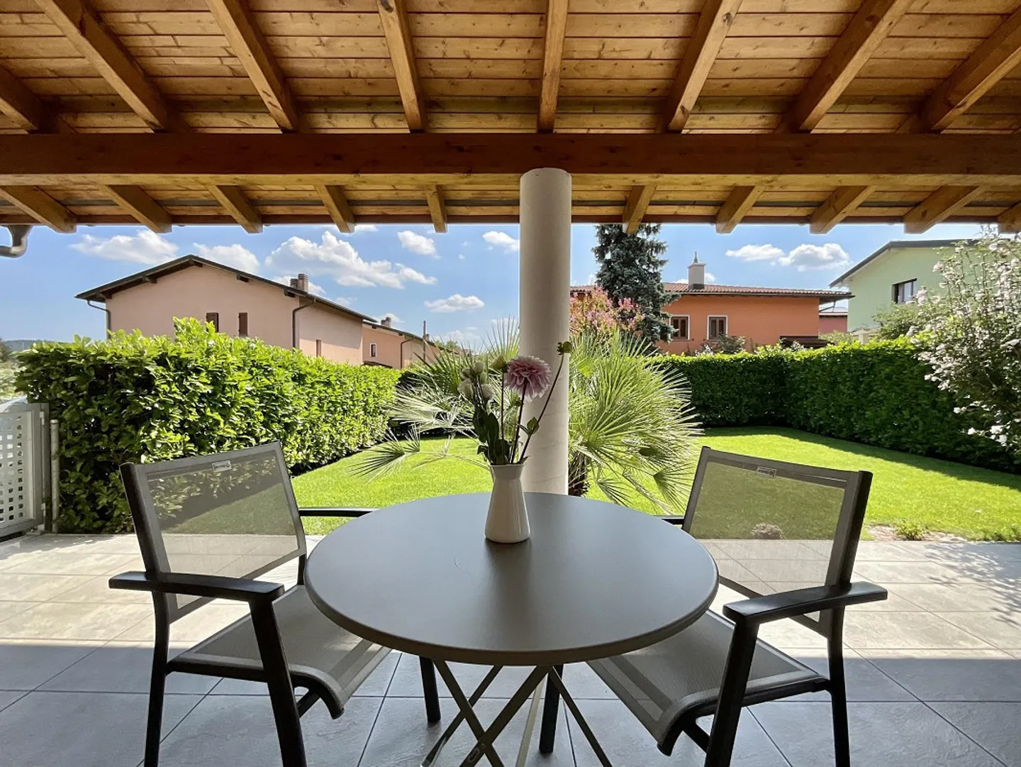 SAN PIETRO DI STABIO - WONDERFUL SINGLE-FAMILY HOUSE - Photo 9 of 13