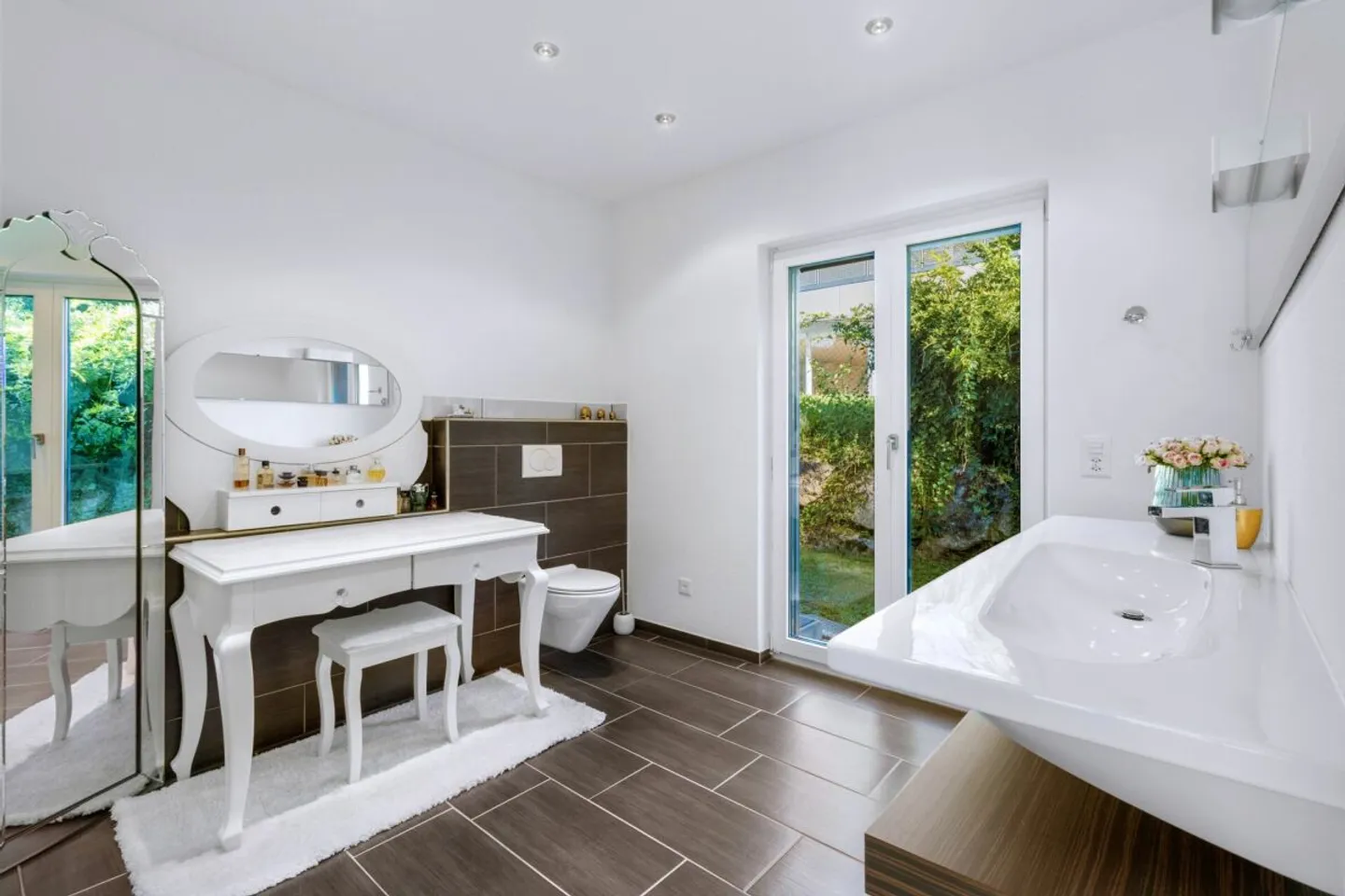 Casa di design extravagante - Lo stile di vita incontra il fascino della villa - Foto 7 di 11