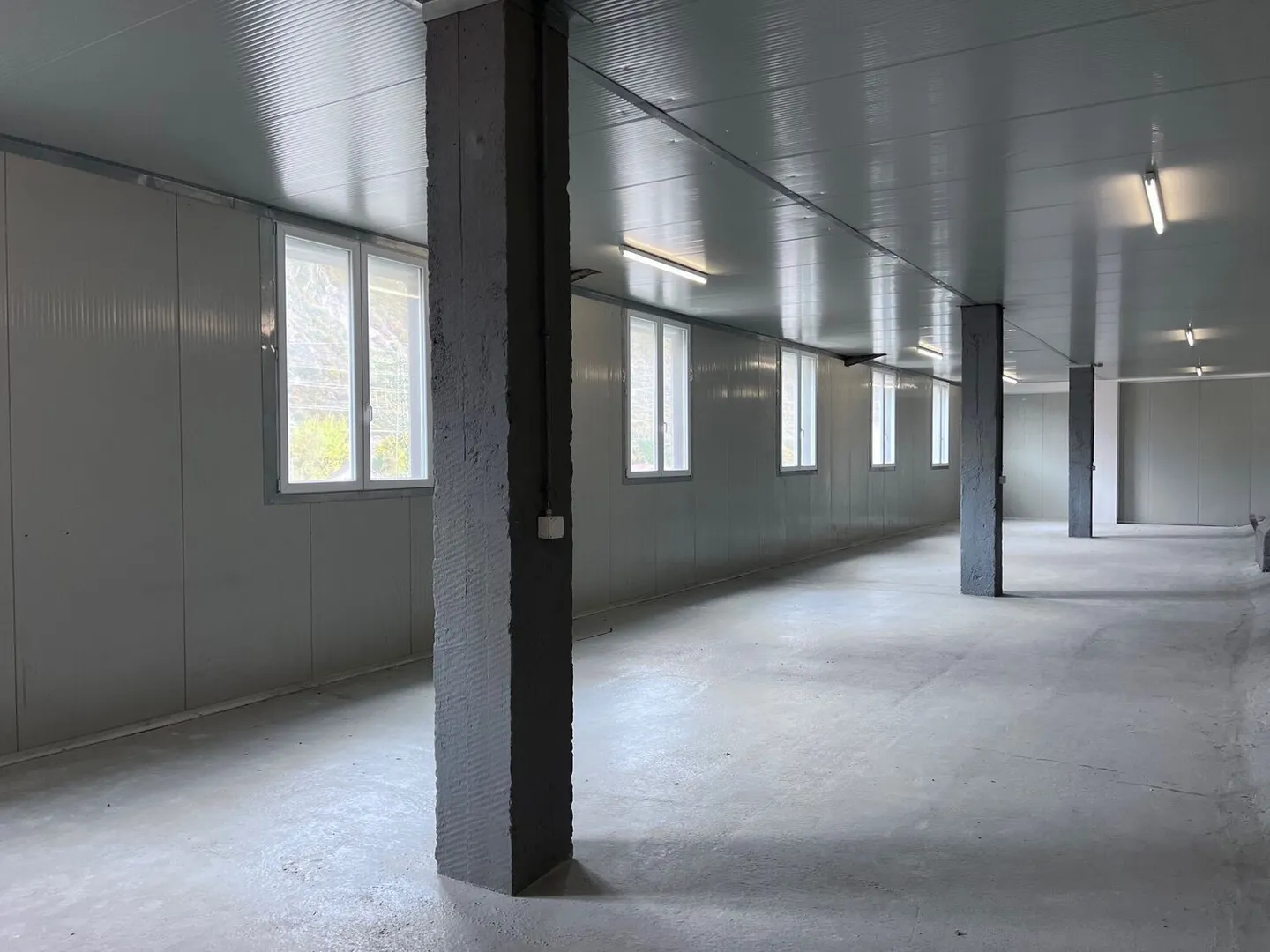 Edificio ad uso misto in affitto - Foto 7 di 11