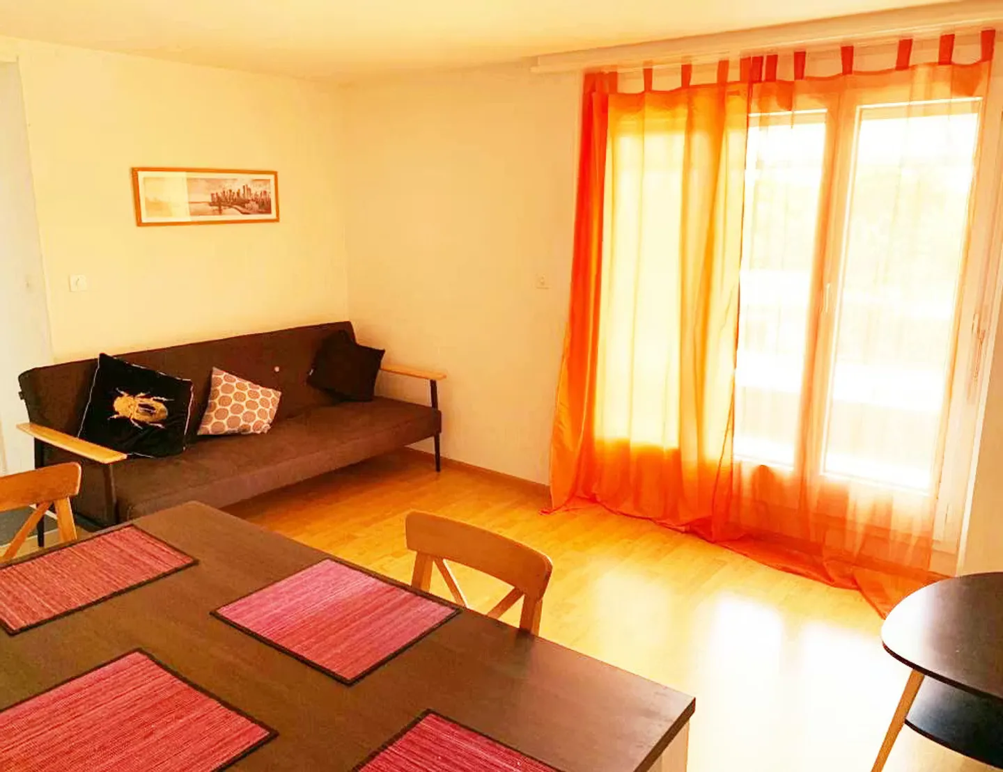 Appartement à louer - Photo 2 sur 9