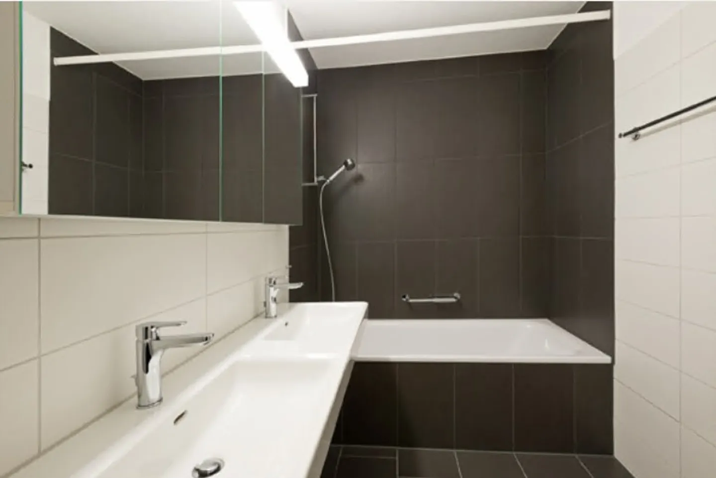 Attico 2.5 stanze - Foto 4 di 7