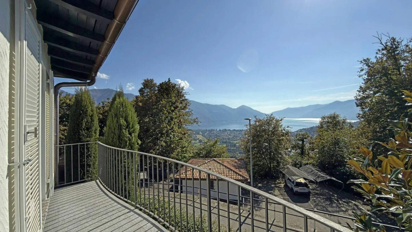 Locarno Monti - Villetta riattata a nuovo / Topgepflegte, charmante Villetta - Foto 14 di 18