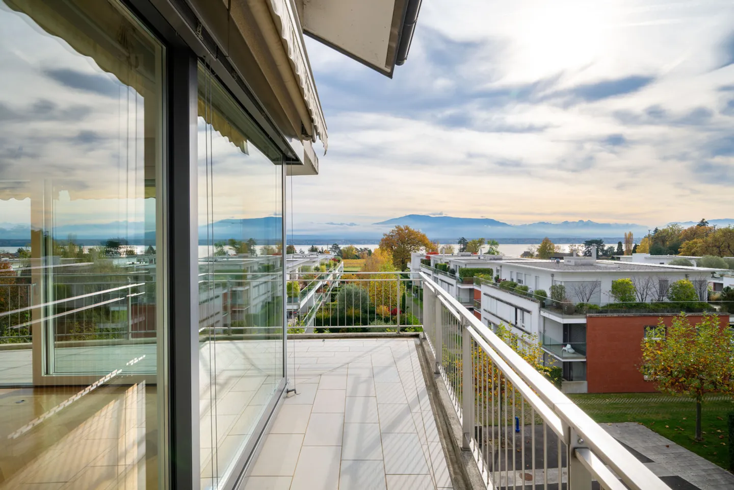 Appartement à vendre - Photo 2 sur 4