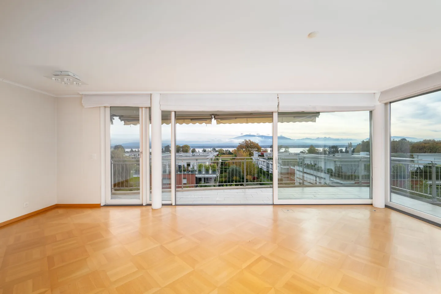 Appartement à vendre - Photo 3 sur 4