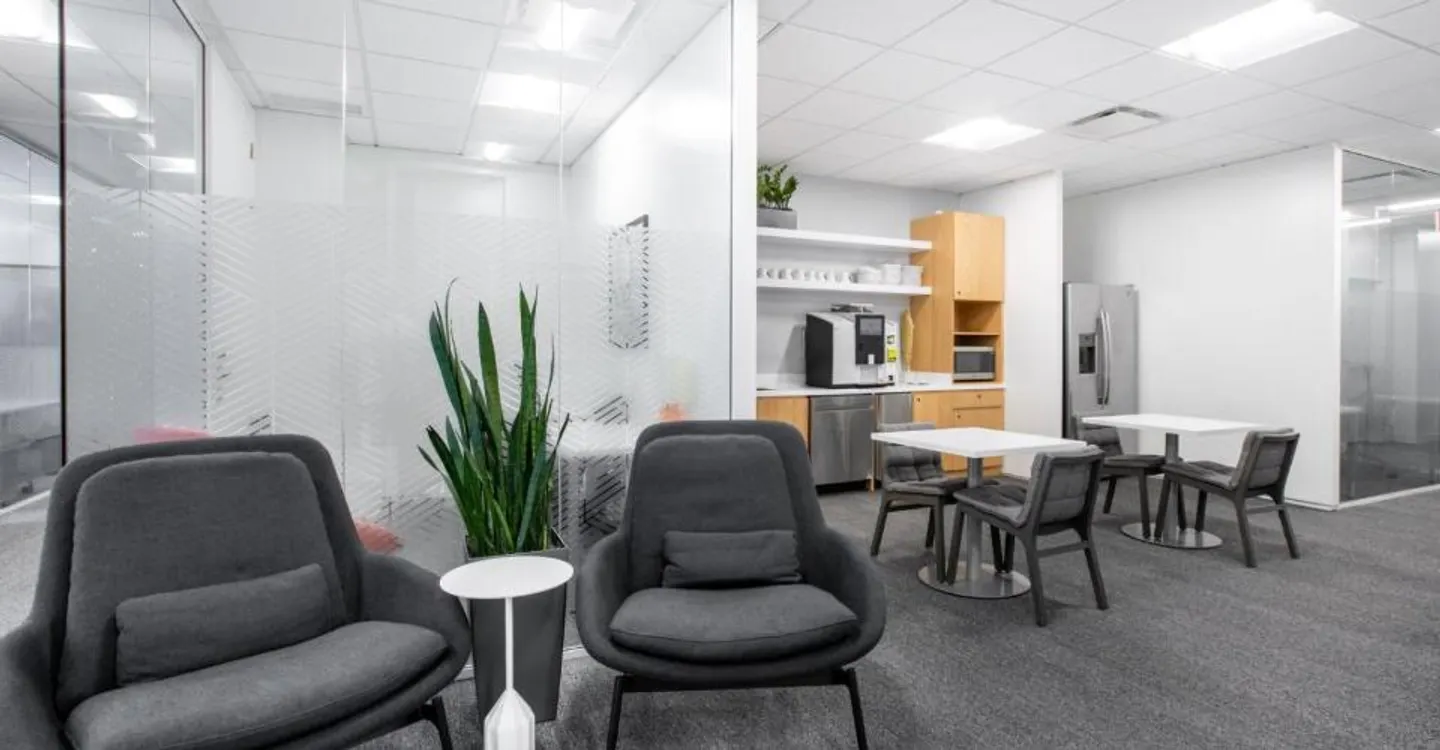 Work in Shared Offices at Spaces Cocoon Bussigny - Photo 2 of 6