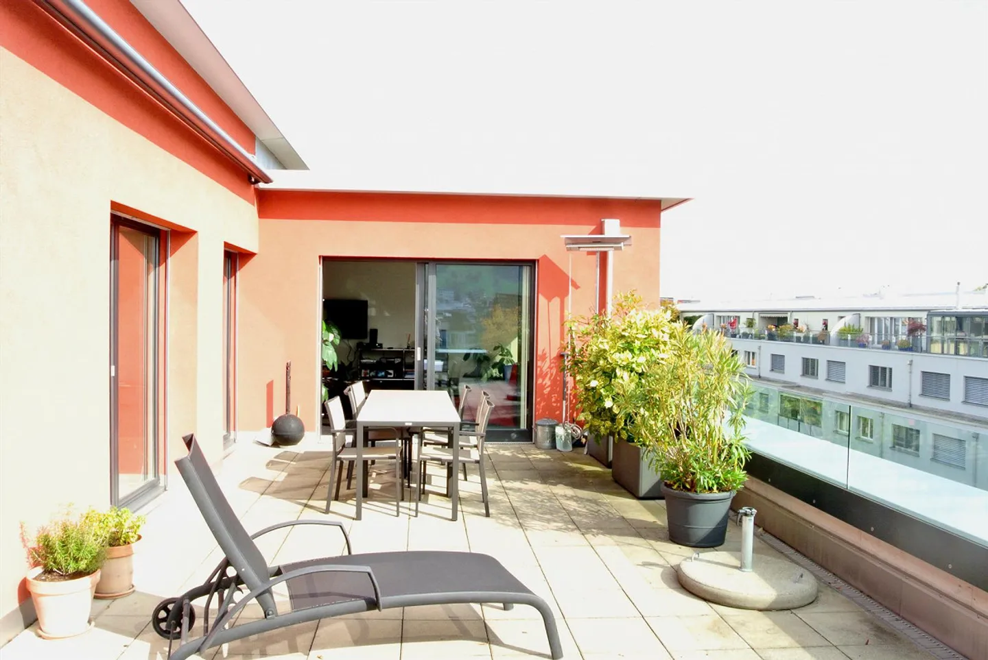 4.5 Zimmerwohnung in Wilen b. Wollerau - Foto 4 von 9