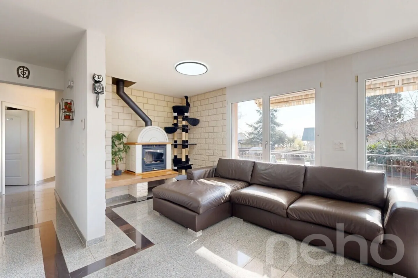 Geräumige Familienwohnung mit Balkonen und Garten in St-Prex - Foto 5 von 12