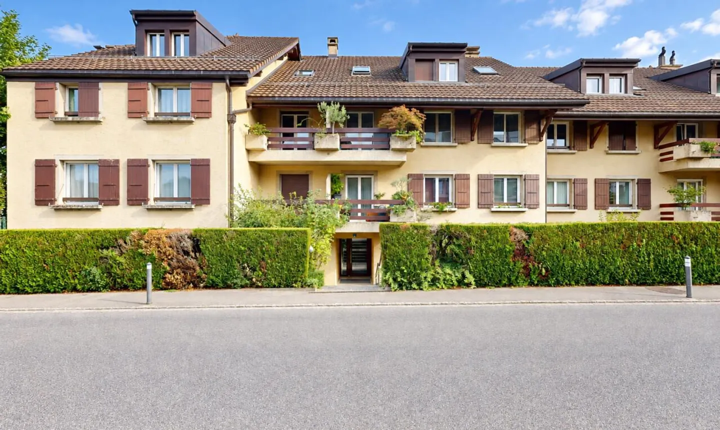 Spazioso duplex familiare a Eysins, pensato per tutta la famiglia - Foto 1 di 11
