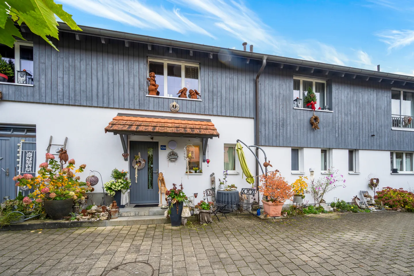 Incantevole maisonette di 3,5 stanze con carattere e vista - Foto 11 di 14