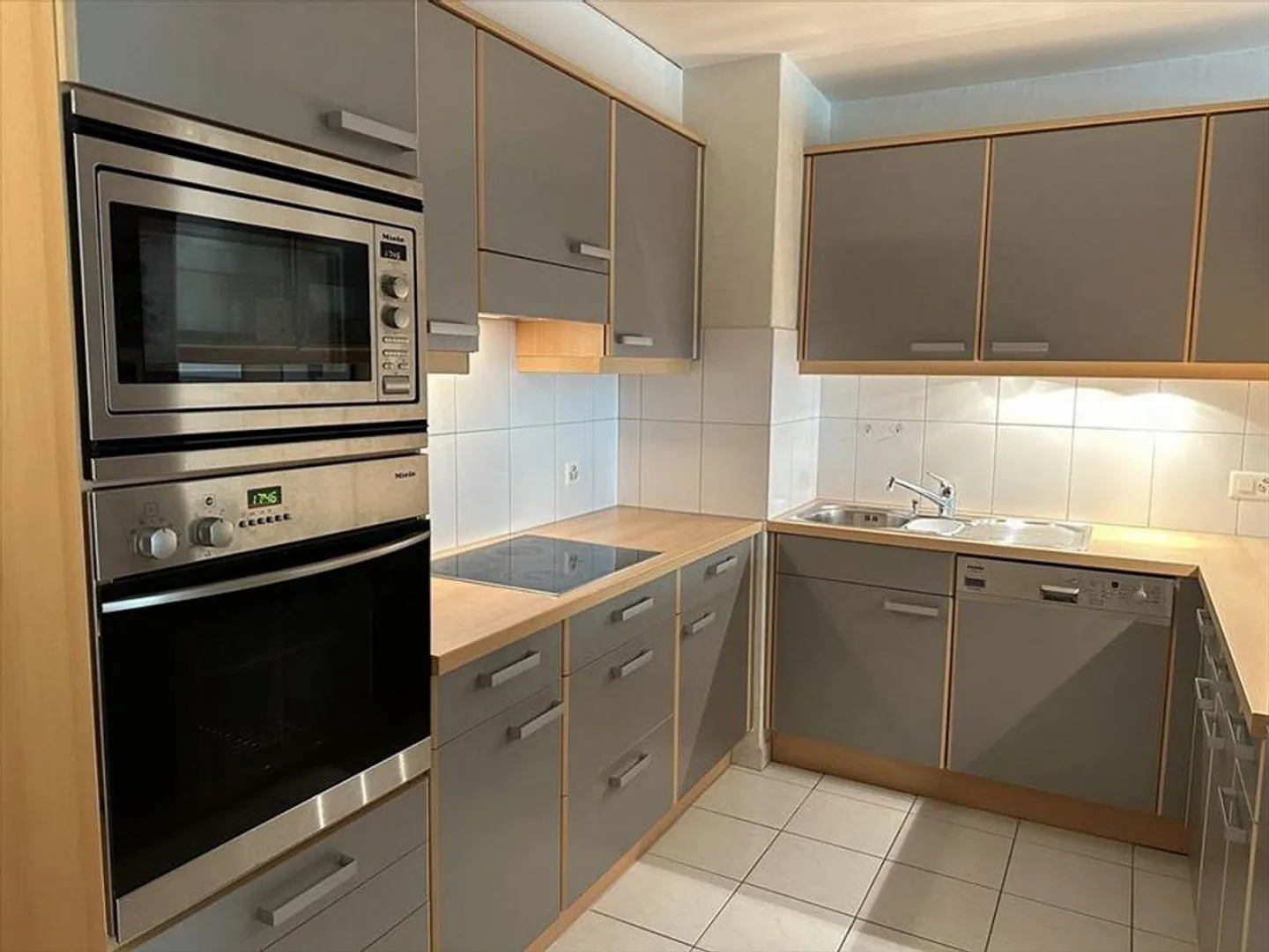 4.5-room apartment for rent in Sion - Photo 8 of 13