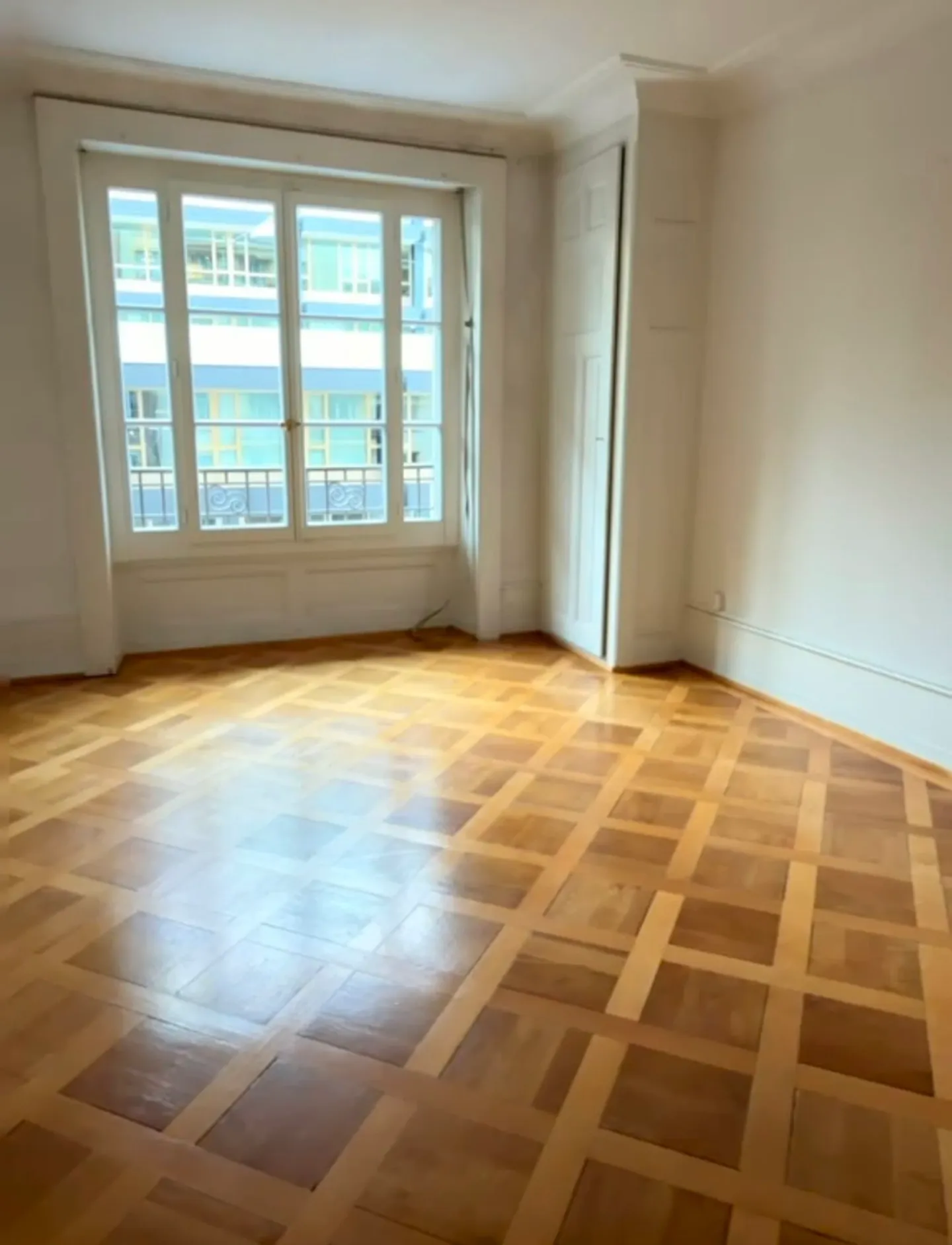 Charming 4.5-room apartment with balcony in Champel - Photo 1 of 10