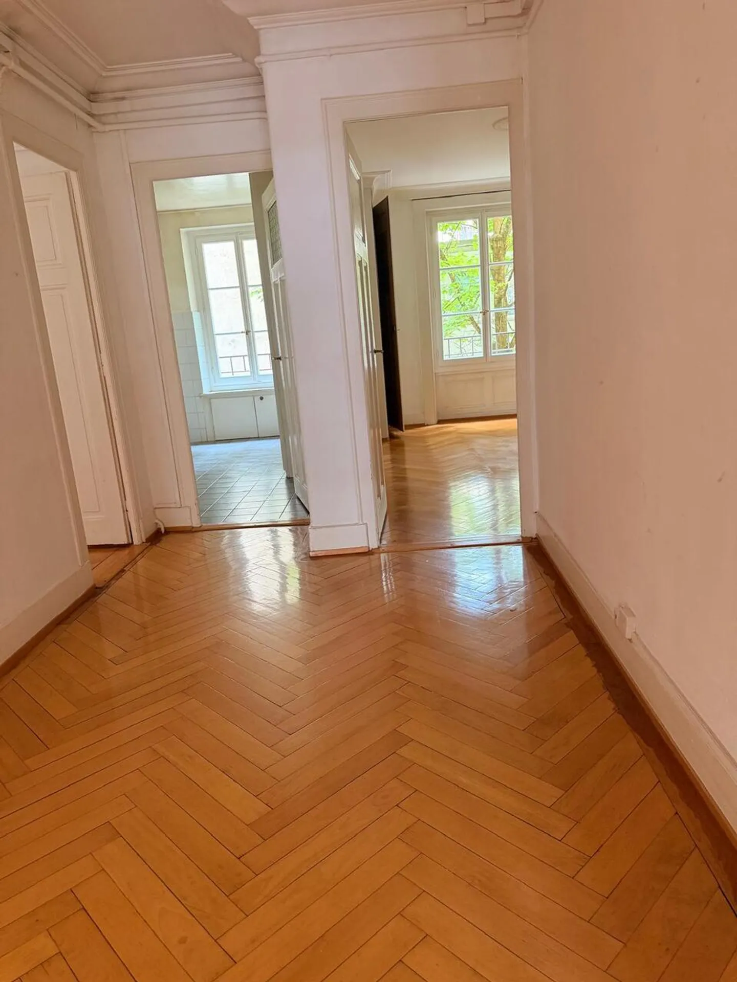 Charming 4.5-room apartment with balcony in Champel - Photo 6 of 10