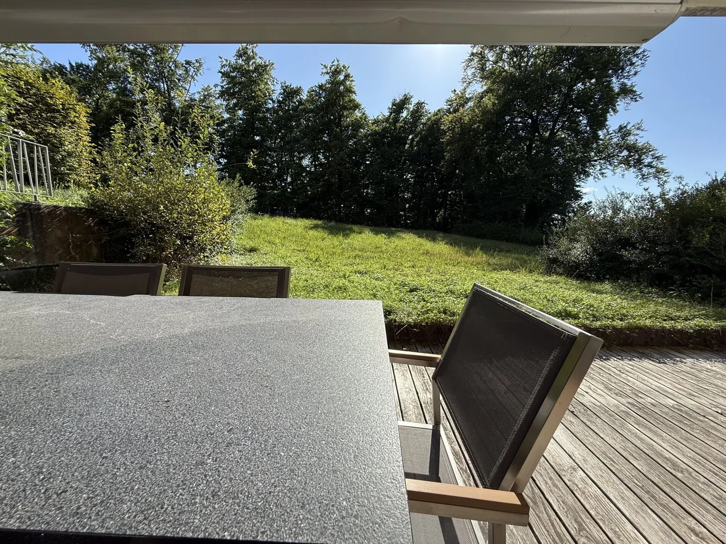 Appartamento giardino moderno e da sogno a Zurigo Witikon - Foto 15 di 19