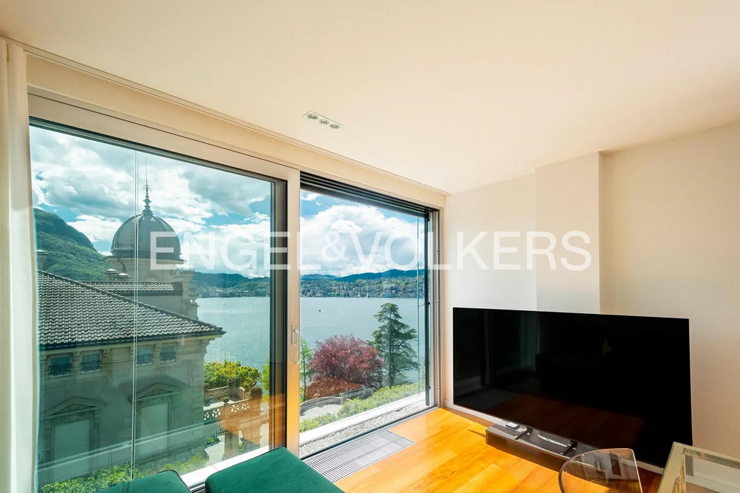 Prestige-Penthouse mit Seeblick - Foto 9 von 13