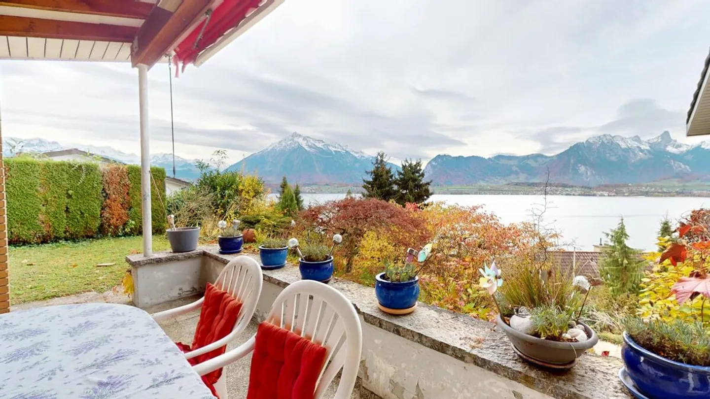 Vue imprenable sur le lac et les montagnes - Photo 10 sur 15