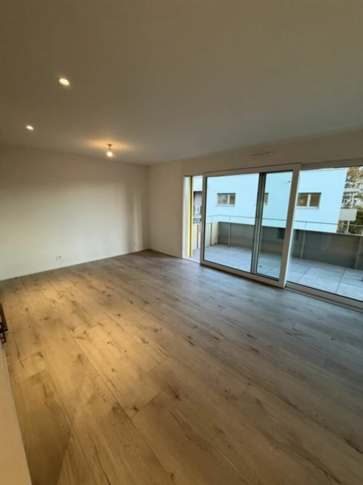 Appartement 2,5 pièces à Yverdon-les-Bains - Photo 2 sur 9